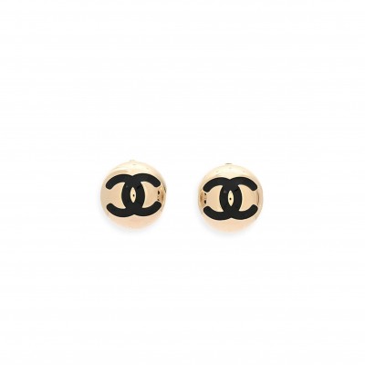 CHANEL METAL ENAMEL CC ROUND DOME EARRINGS GOLD BLACK 